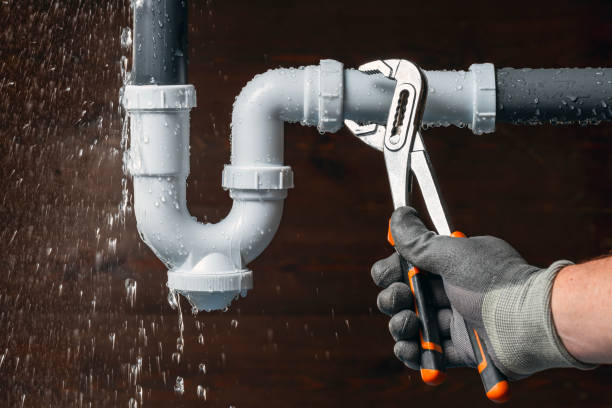 Professional Plumbing technician working in Desert Center, CA